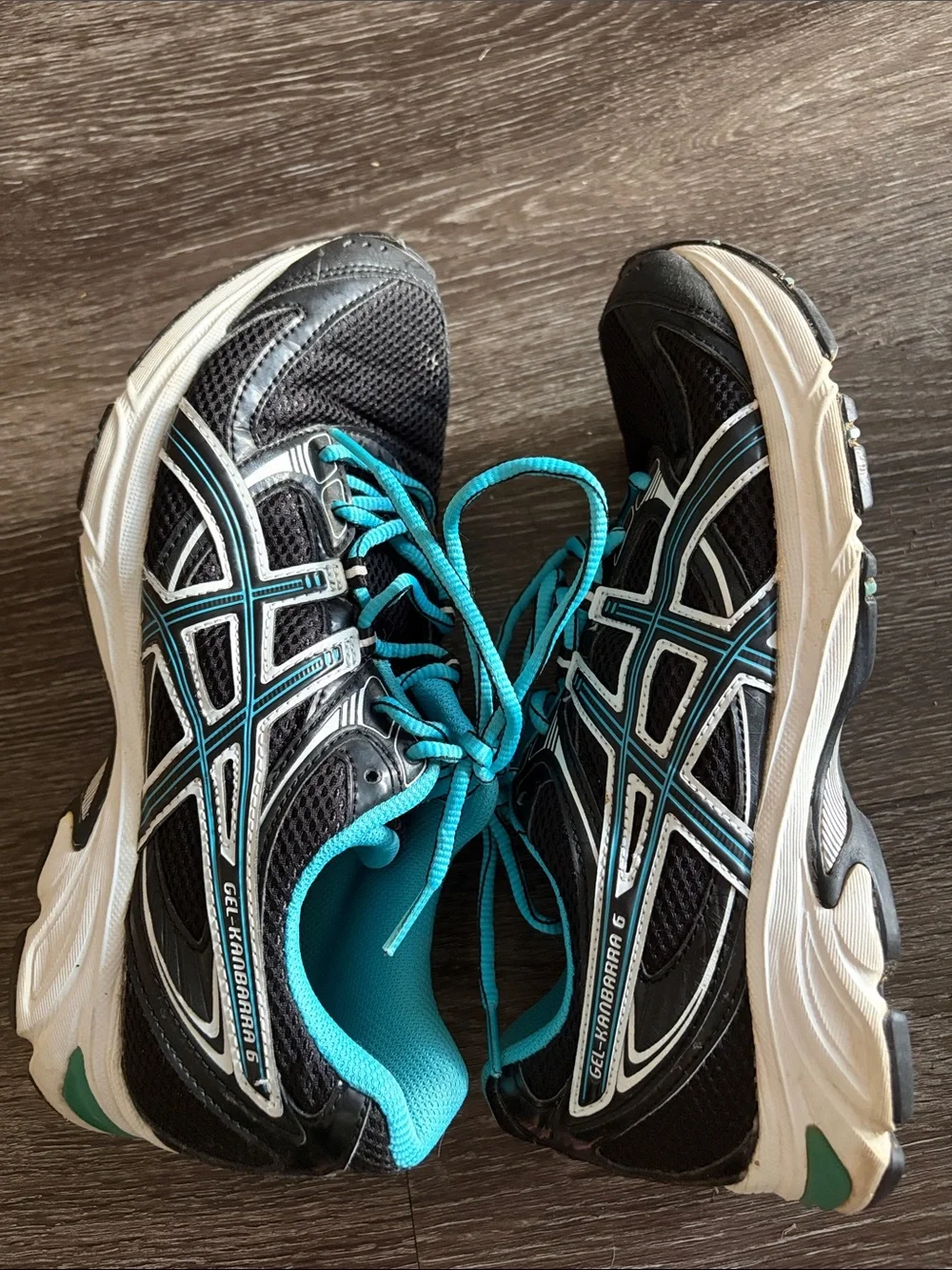 Asics Women's Black and Blue Athletic Running Shoes